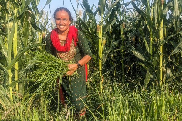 nepal-gita-1