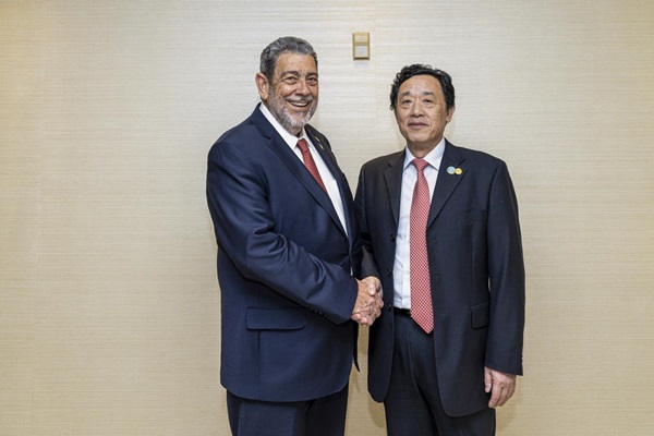 DG-Slot2-PM-Grenadines