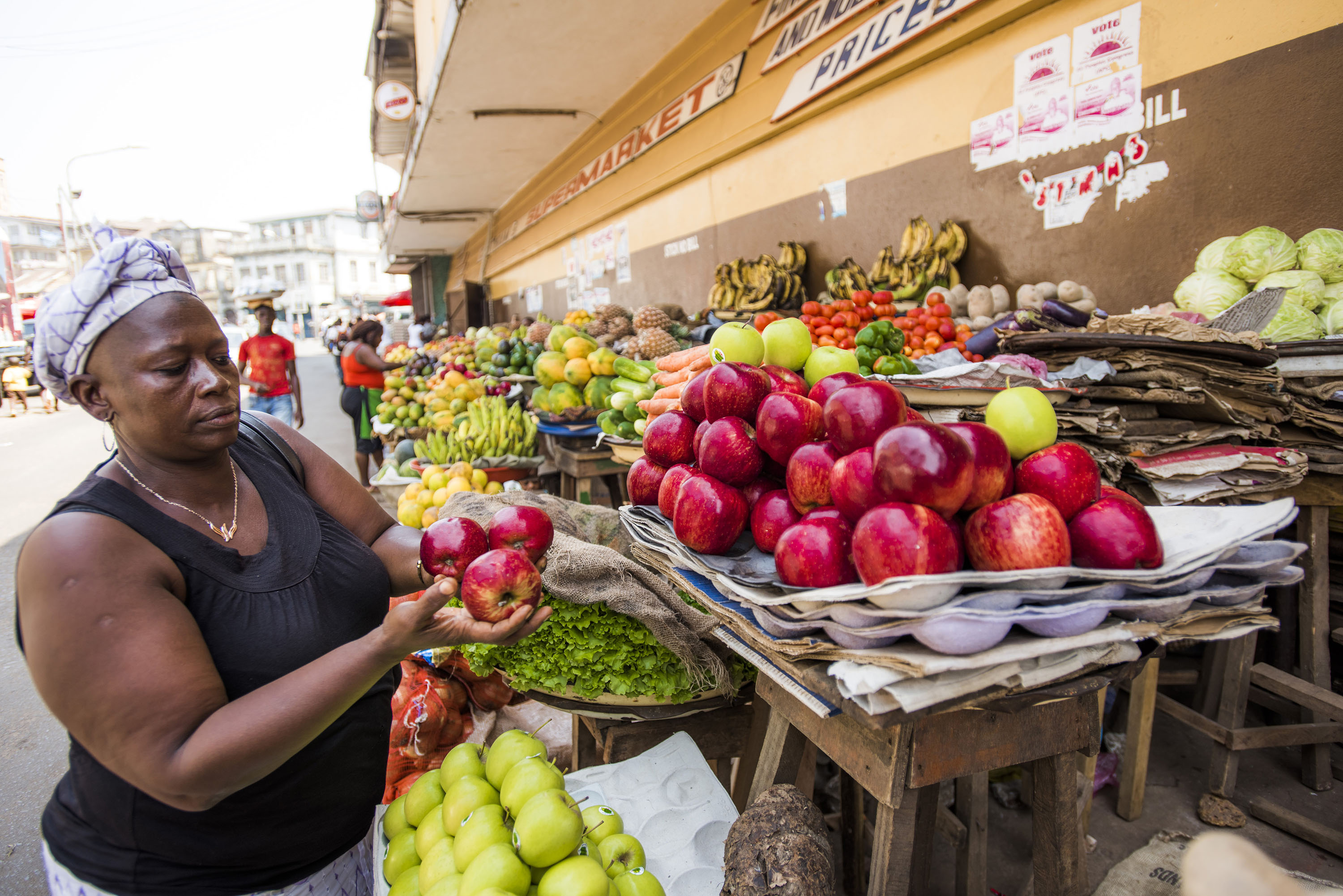 Consumer-oriented policies and investments crucial to ensure food security