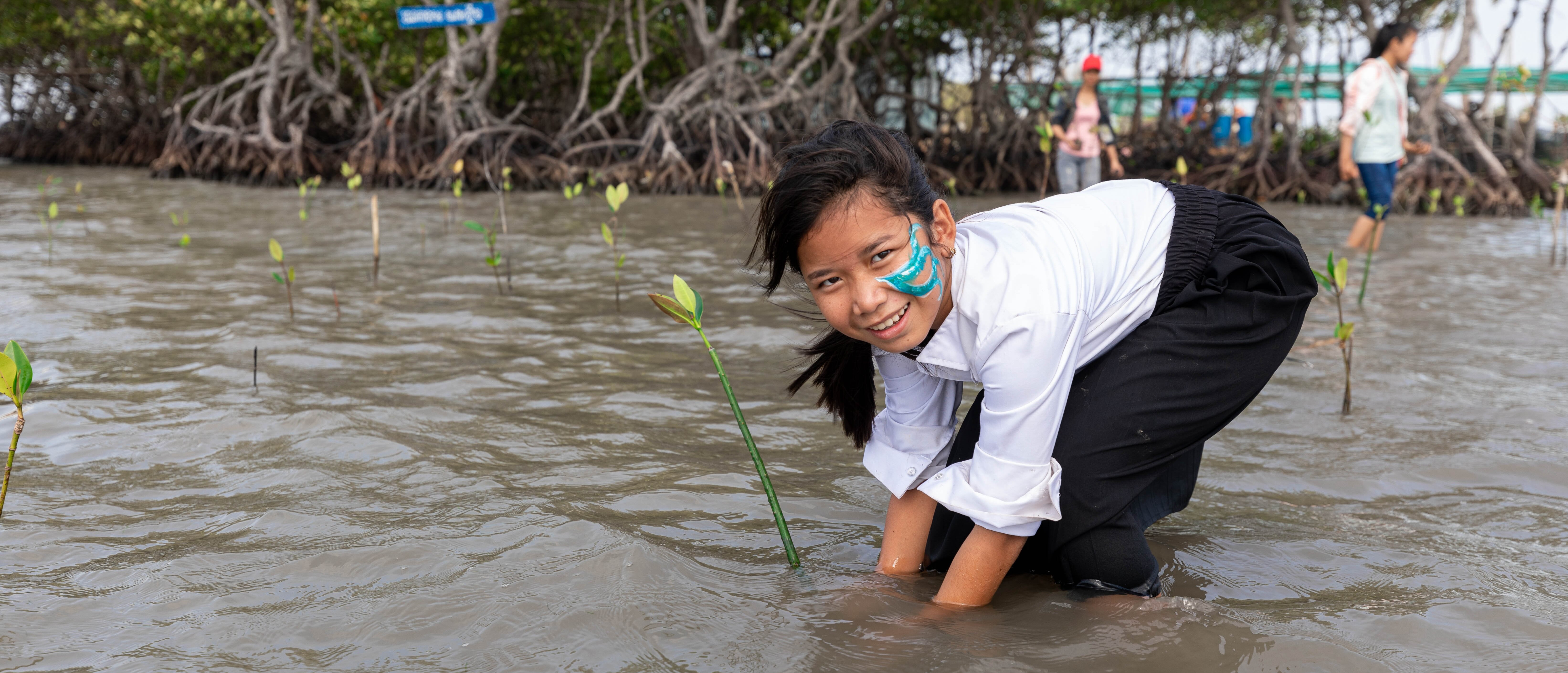 Climate Adaptation and Resilience in Cambodia's Coastal Fishery Dependent Communities ©Manuth Buth/UNDP Cambodia