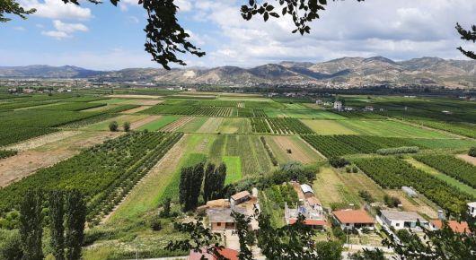 Livelihoods of Albanian farmers supported through income diversification, tourism, and digitalization