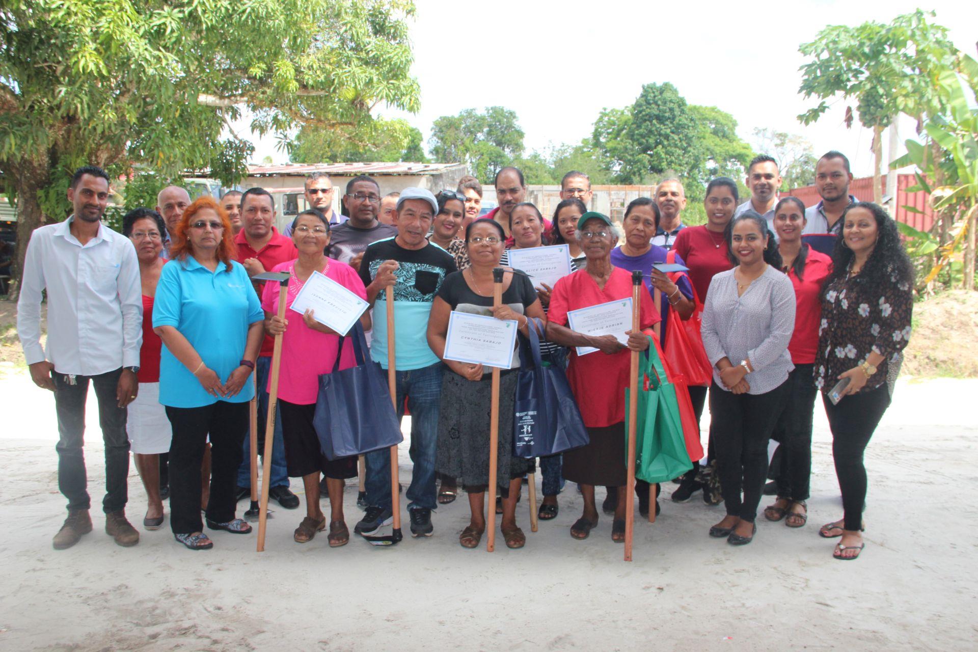 Indigenous farmers from the villages of Matta and Powakka in Lelydrop, Suriname graduate from The Cassava Farmer Field School