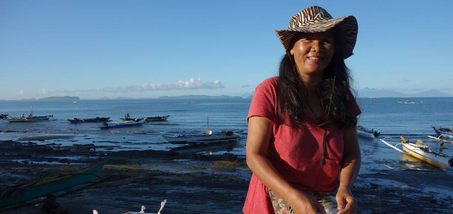 Strategies for trawl fisheries bycatch management in Southeast Asia