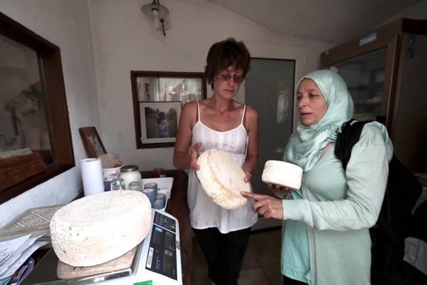 Syrian women food 2