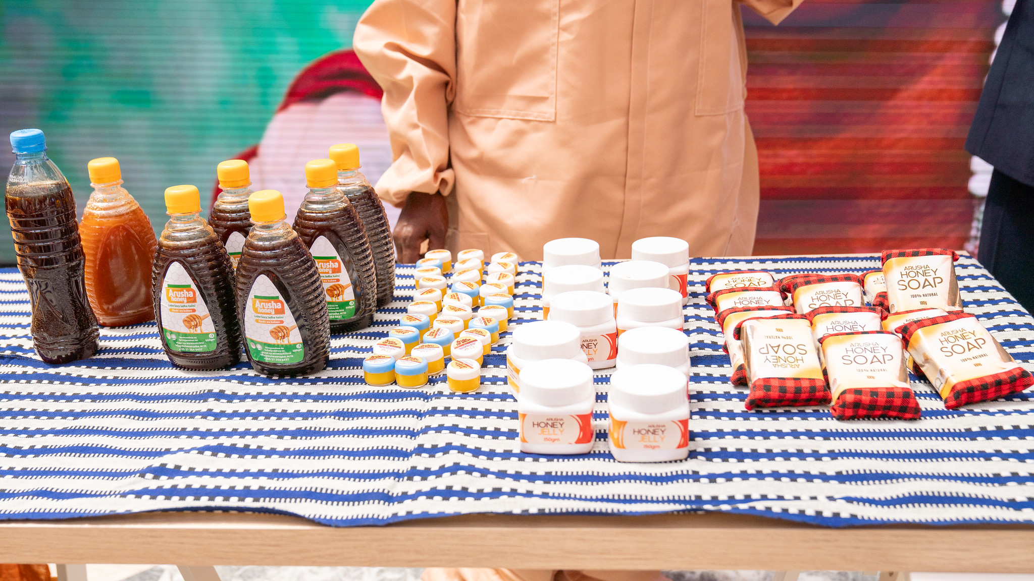 Honey and beeswax products ©FAO/Roberto Cenciarelli Maria Shinini showcases her products at FAO HQ.