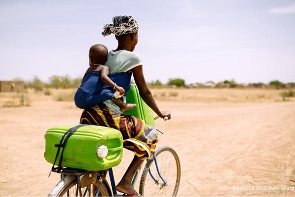 Managing climate risks through social protection